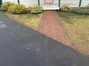 Leaf Removal by Joe Lee Jr for Elise H. in Clover Hill, VA