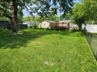 Rodney C.'s Yard Cutting service result