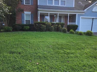 Bush Trimming by Manny Chavez for Jennie F. in Woodbridge, VA