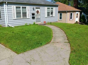 Gwen K.'s Lawn Service service result