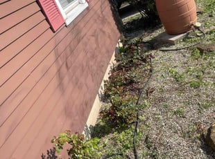 Weeding by Deric Salmons for Debbie H. in Middletown, OH