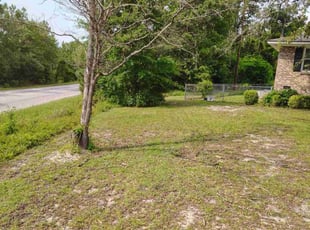 Bush Trimming by Devon Inabinet for Robert D. in Lexington, SC