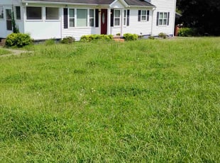 Weeding by Robert Haynes for Matthew B. in Kennesaw, GA