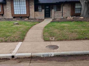 Leaf Removal by Valente Alvarado for Tucker J. in Dallas, TX