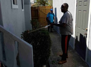 Bush Trimming by Willie Carmichael Jr for Kenneth L. in Orlando, FL
