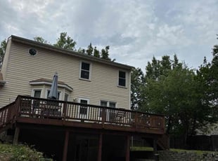 Leaf Removal by Carlos Meza for Noemi F. in Fredericksburg, VA
