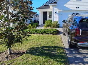 Rhonda W.'s Lawn Mowing service result