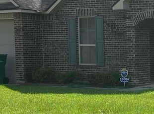 Bush Trimming by Matt Jones for valerie m. in Denham Springs, LA