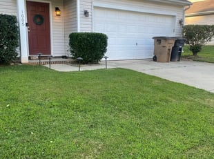 Bush Trimming by Juliocesar Alfaro for Matt H. in Indian Trail, NC