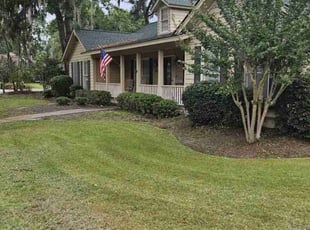 Bush Trimming by Jason Hughes for Michael K. in Savannah, GA
