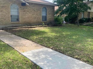 Sonya M.'s Lawn Mowing service result