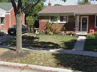 Bush Trimming by Malik Mitchell for Victoria A. in Eastpointe, MI