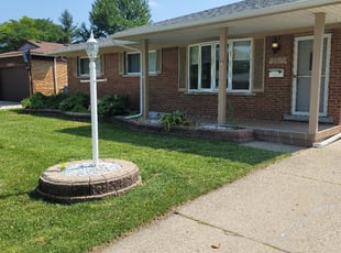Marie S.'s Lawn Care service result