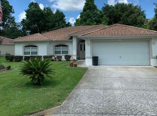 Bush Trimming by Mike Szpara for Shannon D. in Palm Coast, FL