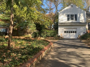 Leaf Removal by Jose M Rodriguez for Kathleen N. in Alexandria, VA