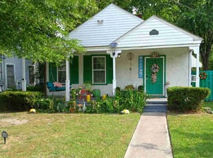 Bush Trimming by Jeffrey Handy for Shana G. in Augusta, GA