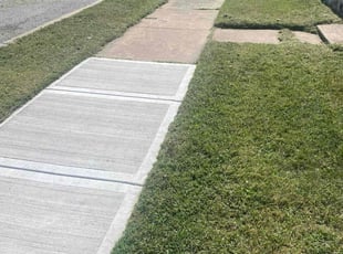 Kelly C.'s Lawn Maintenance service result