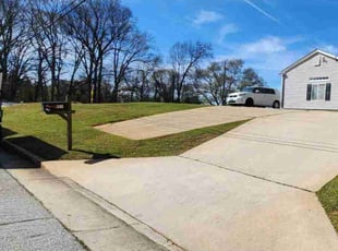 Jeisson A.'s Lawn Care service result