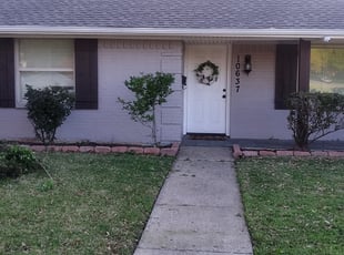 Bush Trimming by Coby Colburn for Savannah F. in Dallas, TX