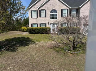 Bush Trimming by Terrince up Gatewood for Rita D. in Powder Springs, GA