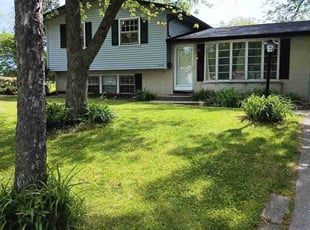 Leaf Removal by Charles Baker for Cheryl J. in Fort Wayne, IN