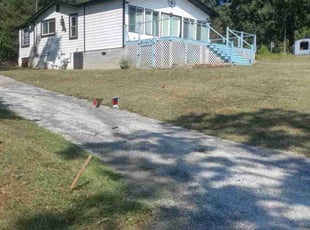 Romaine L.'s Lawn Maintenance service result
