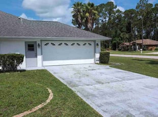 Bush Trimming by Jr Valle for Michelle L. in Palm Coast, FL