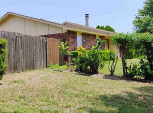Bush Trimming by Kassandra Winters for Peter C. in Grand Prairie, TX