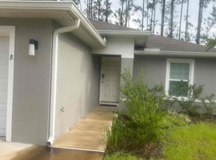 Bush Trimming by Jr Valle for Jenna C. in Palm Coast, FL