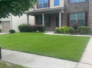 Edna W.'s Lawn Service service result