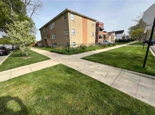 Amanda H.'s Yard Cutting service result