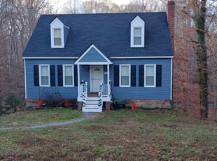 Leaf Removal by Chris Thomas for Nate H. in Midlothian, VA