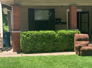 Bush Trimming by Kaileb Brown for Michelle D. in Independence, MO