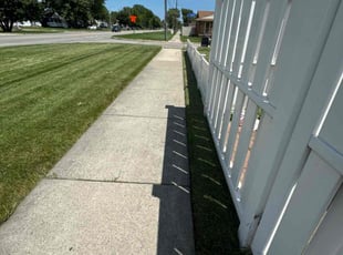 Mary C.'s Grass Cutting service result
