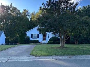 Chris R.'s Lawn Care service result
