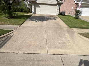 Lawrence N.'s Lawn Mowing Service service result