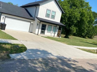 Mary V.'s Grass Cutting service result