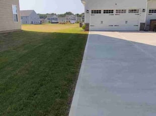 Fiona L.'s Lawn Mowing service result