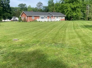 Labake O.'s Lawn Maintenance service result