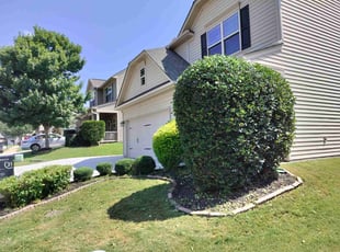 Douglas S.'s Bush Trimming service result