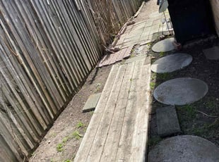 Leaf Removal by Melvin Sanchez for Janice C. in The Colony, TX