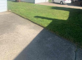 Sandra B.'s Lawn Service service result