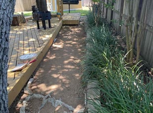 Leaf Removal by Jose Manzanares for Kim S. in Pearland, TX