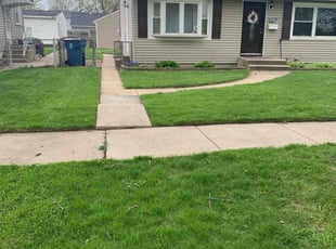 Gloria B.'s Lawn Maintenance service result