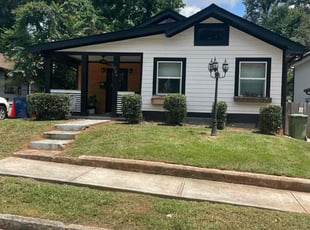 Bush Trimming by Virgil Greene for Amanda G. in Atlanta, GA