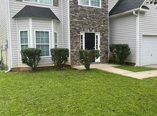 Bush Trimming by Marcos Lopez for Natalie B. in Powder Springs, GA