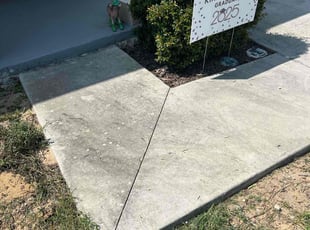 Weeding by Quinton Davis for Megan D. in Davenport, FL