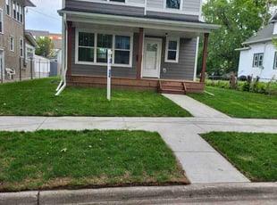 Lisa G.'s Lawn Mowing service result
