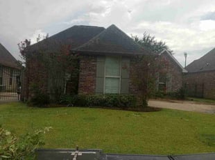 Weeding by Gregory Lewis for Melissa W. in Baton Rouge, LA