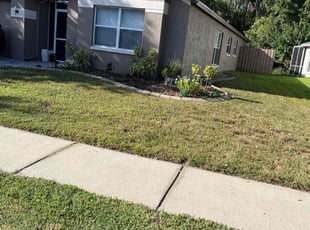 Weeding by Efrain Marrero for Lolita J. in Zephyrhills, FL